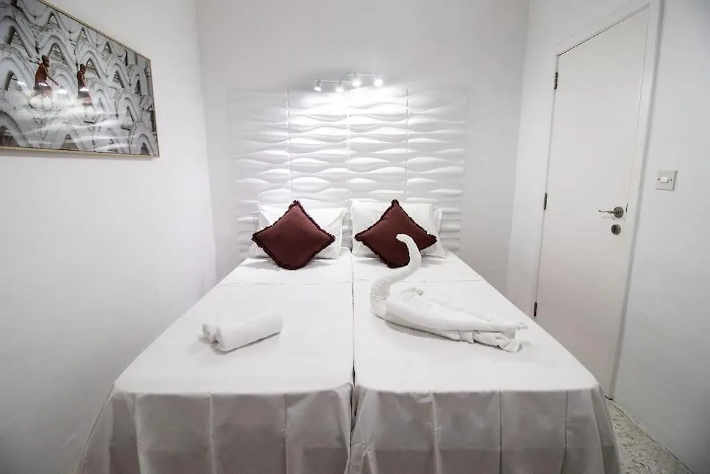 Brant Lodging Sliema Malta